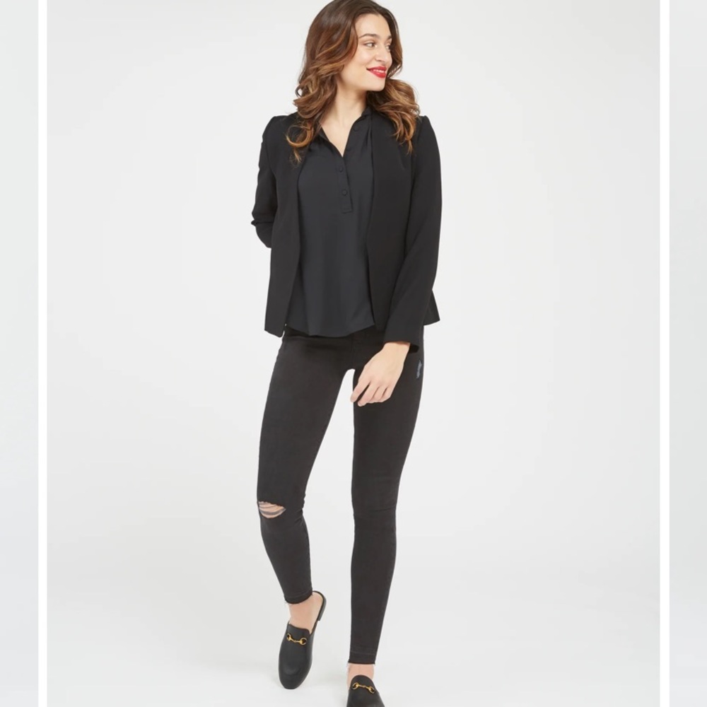 🔥 SPANX Black jeans